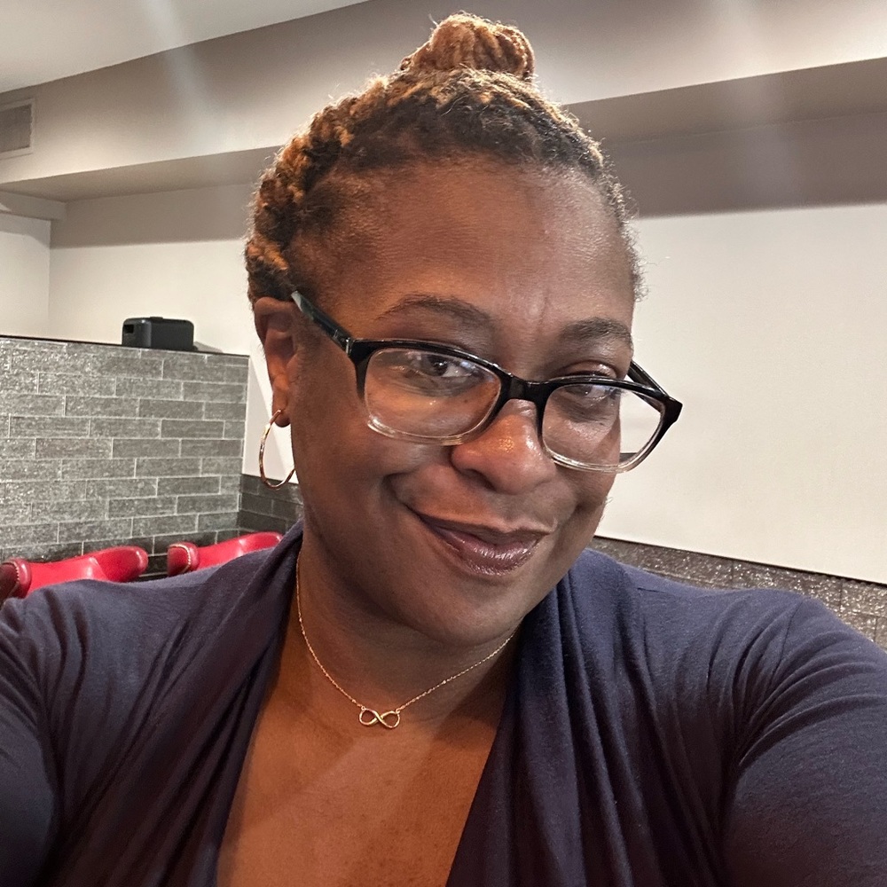 Meet your Posher, Lakesha